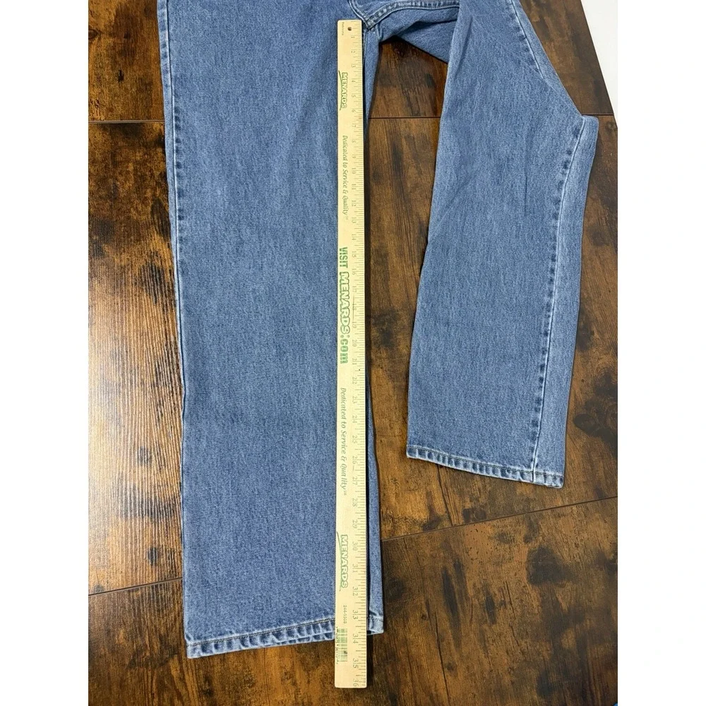 Levis see all